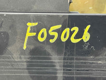 Load image into Gallery viewer, CD CHANGER BMW 323i 528i M3 X5 99 00 01 02 03 04 - NW136407
