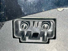 Load image into Gallery viewer, Info-Gps Screen Jaguar XJ8 2005 - NW105436
