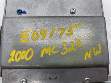 Load image into Gallery viewer, TRANSFER CASE CONTROL COMPUTER ML320 ML430 98 99 - 05 - NW35217
