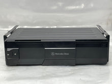 Load image into Gallery viewer, CD CHANGER C230 C280 C43 E300D E320 94 95 96 97 98 99 - NW139156
