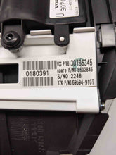 Load image into Gallery viewer, SPEEDOMETER CLUSTER Volvo S40 V40 V50 2004 04 05 06 07 - NW162303
