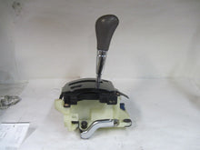 Load image into Gallery viewer, 1999 Lexus RX300 Floor Shifter - 515739
