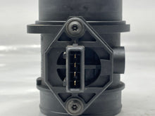 Load image into Gallery viewer, Mass Air Flow Sensor Meter MAF Golf Golf Cabriolet Jetta Passat 93-97 - NW5647
