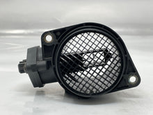 Load image into Gallery viewer, Mass Air Flow Sensor Meter MAF Golf Golf Cabriolet Jetta Passat 93-97 - NW5647
