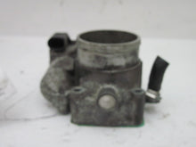 Load image into Gallery viewer, THROTTLE BODY Beetle Jetta Golf 99 00 01 02 03 04 05 06 - 516497
