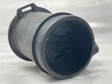Load image into Gallery viewer, Mass Air Flow Sensor Meter MAF Volvo 960 S90 V90 96 97 98 - NW5704
