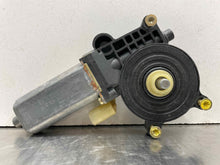 Load image into Gallery viewer, REAR DOOR WINDOW REGULATOR Jaguar S Type 00 01 02 03 Right - NW148536
