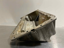 Load image into Gallery viewer, OIL PAN 323i 325ci 325i 330ci 330i 330xi 525i 530i Z4 06-08 OIL PAN - NW119628
