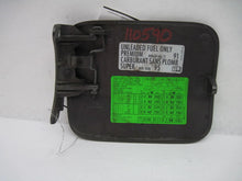 Load image into Gallery viewer, Fuel Filler Door Auid A8 A8L S8 2001 01 - 520527
