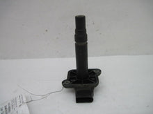 Load image into Gallery viewer, IGNITION COIL Audi A4 A6 A8 S8 Beetle 99 00 01 02 03 04 - 520596
