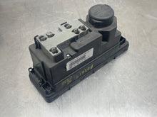 Load image into Gallery viewer, Vacuum Pump  MERCEDES C-CLASS 2000 - NW189201
