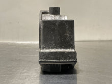 Load image into Gallery viewer, THROTTLE BODY MERCEDES C-CLASS SLK 99 - 04 - NW178306
