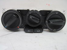 Load image into Gallery viewer, Temp Climate AC Heater Control Volkswagen Golf Jetta 99 00 01 02 03 04 05 - 09 - 523389
