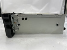 Load image into Gallery viewer, Radio Jaguar XJ8 2004 04 2005 05 2006 06 2007 07 AM FM CD - NW137907
