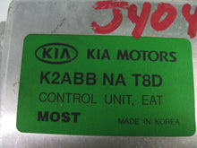 Load image into Gallery viewer, TRANSMISSION COMPUTER Kia Sephia Spectra 2000 00 01 - 526

