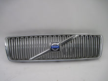 Load image into Gallery viewer, GRILL Volvo S80 1999 99 2000 00 2001 01 2002 02 2003 03 - 527425
