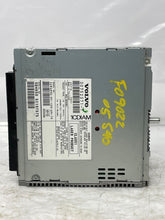 Load image into Gallery viewer, CD Player Volvo S40 V50 2004 04 2005 05 2006 06 2007 07 - NW140278
