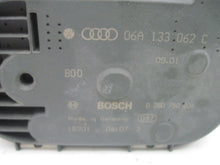 Load image into Gallery viewer, THROTTLE BODY Beetle Jetta Golf 99 00 01 02 03 04 05 06 - 530470
