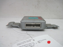 Load image into Gallery viewer, THEFT LOCKING CONTROL HYUNDAI ELANTRA 1996 97 98 99 00 - 531561
