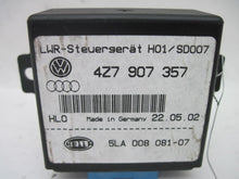 Load image into Gallery viewer, RANGE CONTROL COMPUTER Audi A4 A8 S4 S8 2001 01 - 06 - 533056

