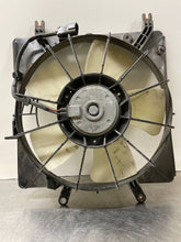 Load image into Gallery viewer, RADIATOR FAN ASSEMBLY Honda Accord 2005 05 2006 06 2007 07 3.0L - NW63968
