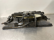 Load image into Gallery viewer, RADIATOR FAN ASSEMBLY Honda Accord 2005 05 2006 06 2007 07 3.0L - NW63968
