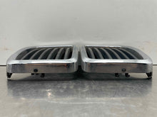 Load image into Gallery viewer, GRILL BMW 318i 325e 325i M3 84 85 86 87 88 89 - 93 - NW98110
