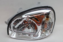 Load image into Gallery viewer, HEADLIGHT LAMP ASSEMBLY Hyundai Santa Fe 01 02 03 04 Left - 543365
