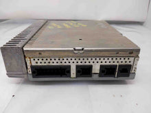 Load image into Gallery viewer, Radio  MERCEDES E-CLASS 2004 - NW7442
