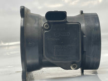 Load image into Gallery viewer, Mass Air Flow Sensor Meter MAF A4 A6 Passat 98 99 00 01 02 - NW4691
