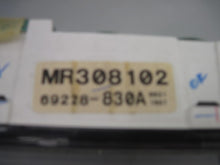 Load image into Gallery viewer, SPEEDOMETER CLUSTER Galant 1996 96 1997 97 1998 98 - 548028
