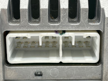 Load image into Gallery viewer, RADIO Toyota Prius 2001 01 2002 02 2003 03 2004 04 05 - NW139932
