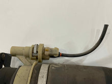 Load image into Gallery viewer, Strut Shock  LINCOLN MARK SERIES 1998 - NW171755
