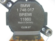 Load image into Gallery viewer, IGNITION COIL BMW 320i 850i M5 X5 Z3 Z8 1995 95 96 - 03 - 549669
