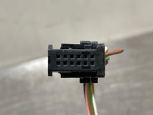Load image into Gallery viewer, Side View Door Mirror  BMW 540I 1997 - NW51982
