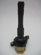 Load image into Gallery viewer, IGNITION COIL BMW 320i 850i M5 X5 Z3 Z8 1995 95 96 - 03 - 550798
