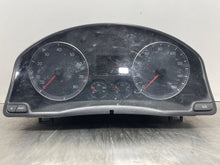 Load image into Gallery viewer, SPEEDOMETER CLUSTER Rabbit 2008 08 2009 09 - NW409978
