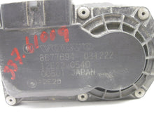 Load image into Gallery viewer, THROTTLE BODY Volvo S40 V70 2004 04 05 06 07 08 - 560066
