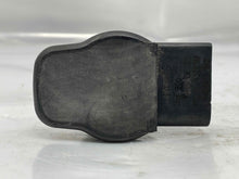 Load image into Gallery viewer, IGNITION COIL Audi A4 TT A6 Golf Beetle Jetta 2000 00 2001 01 2002 02 - 06 - NW39428

