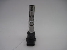Load image into Gallery viewer, IGNITION COIL Audi A4 TT A6 Golf Beetle Jetta 2000 00 2001 01 2002 02 - 06 - 563063
