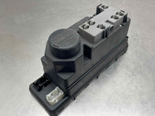 Load image into Gallery viewer, Vacuum Pump  MERCEDES C-CLASS 1998 - NW189207
