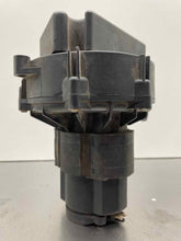 Load image into Gallery viewer, AIR INJECTION PUMP SMOG Mercedes CL500 G500 C320 ML320 98 99 00 01 02 03 04 - 06 - NW378110
