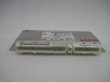 Load image into Gallery viewer, ABS COMPUTER MERCEDES E230 E280 E43 E320 1998 99 00 - 568380
