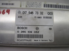 Load image into Gallery viewer, ABS COMPUTER MERCEDES E230 E280 E43 E320 1998 99 00 - 568380
