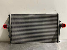 Load image into Gallery viewer, INTERCOOLER Volvo S60 S70 S80 V70 1999 99 2000 00 01 02 - NW106437
