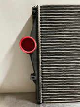 Load image into Gallery viewer, INTERCOOLER Volvo S60 S70 S80 V70 1999 99 2000 00 01 02 - NW106437
