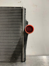 Load image into Gallery viewer, INTERCOOLER Volvo S60 S70 S80 V70 1999 99 2000 00 01 02 - NW106437
