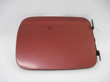 Load image into Gallery viewer, Fuel Filler Door Subaru Legacy 2002 02 - 569549
