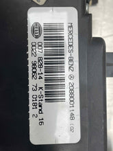 Load image into Gallery viewer, Vacuum Pump  MERCEDES CLK 1998 - NW189259
