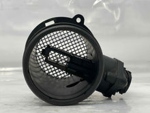 Load image into Gallery viewer, Mass Air Flow Sensor Meter Maf Mercedes-Benz SL500 1996 - NW5348
